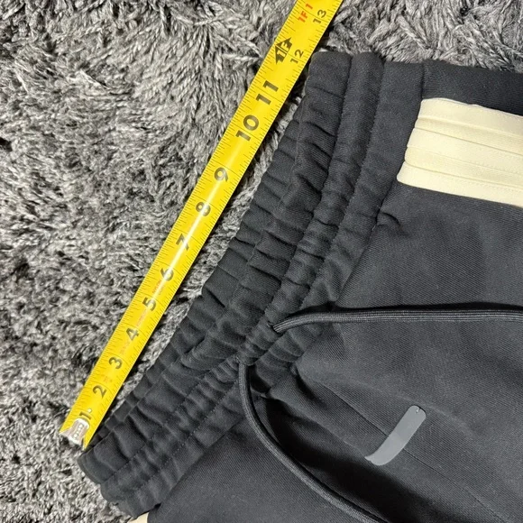 Fear of God Athletics Fleece Sweatpant in black
